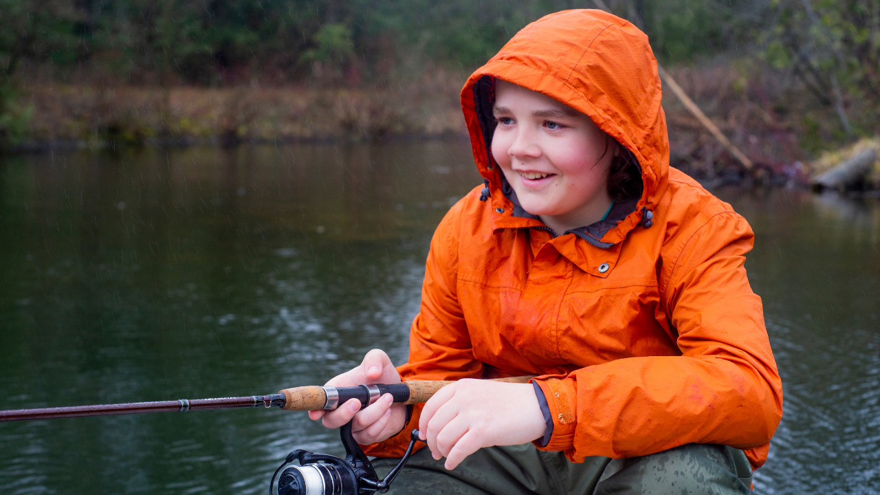 Is it good to fish after Rain? (6 Things to Consider) FishFinder HQ